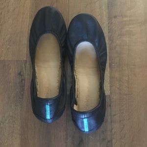 Tieks by Gavrieli flats in Matte Black